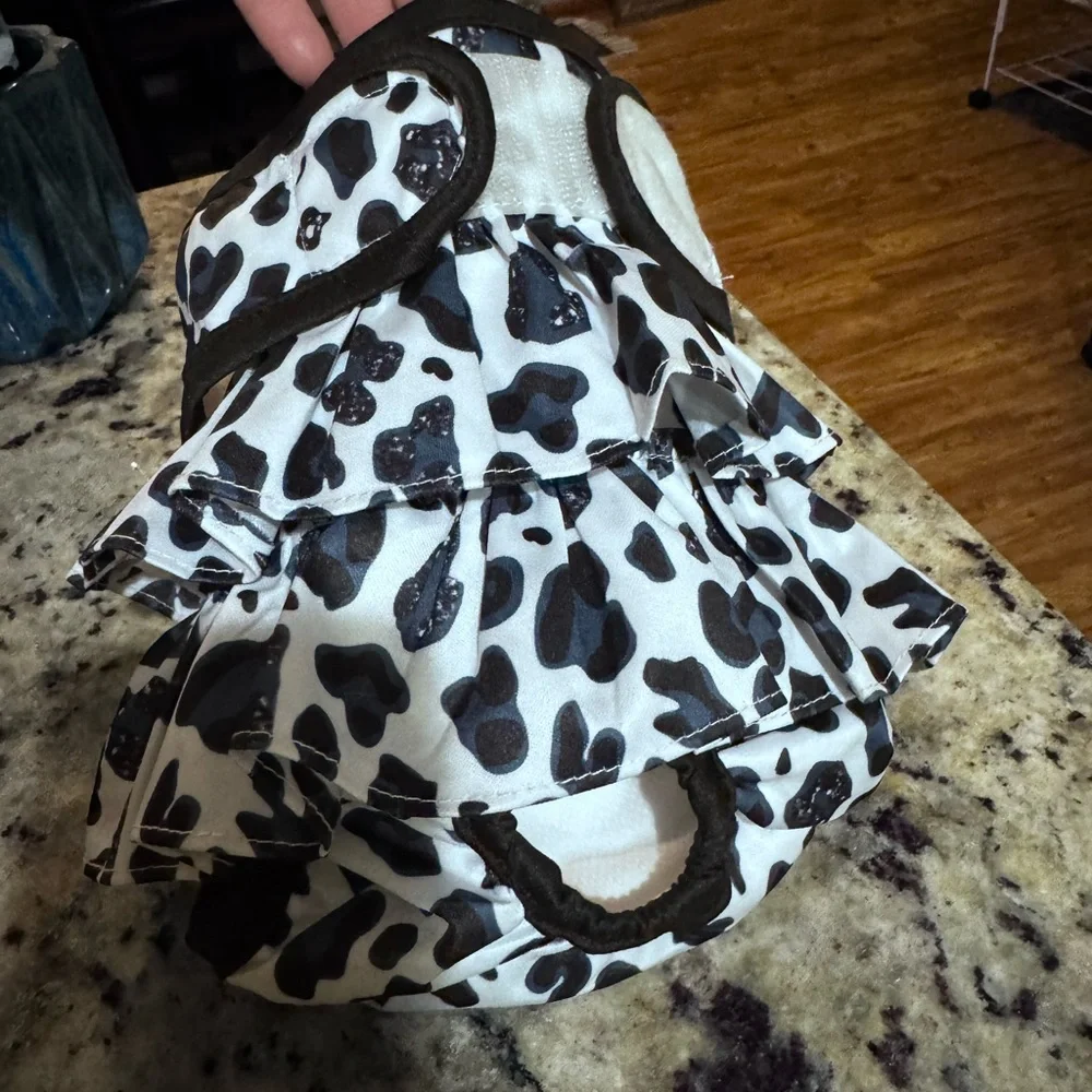 Black and White Animal Print Doggy Diaper Cover for girls 🐾🦮 Never Been Used